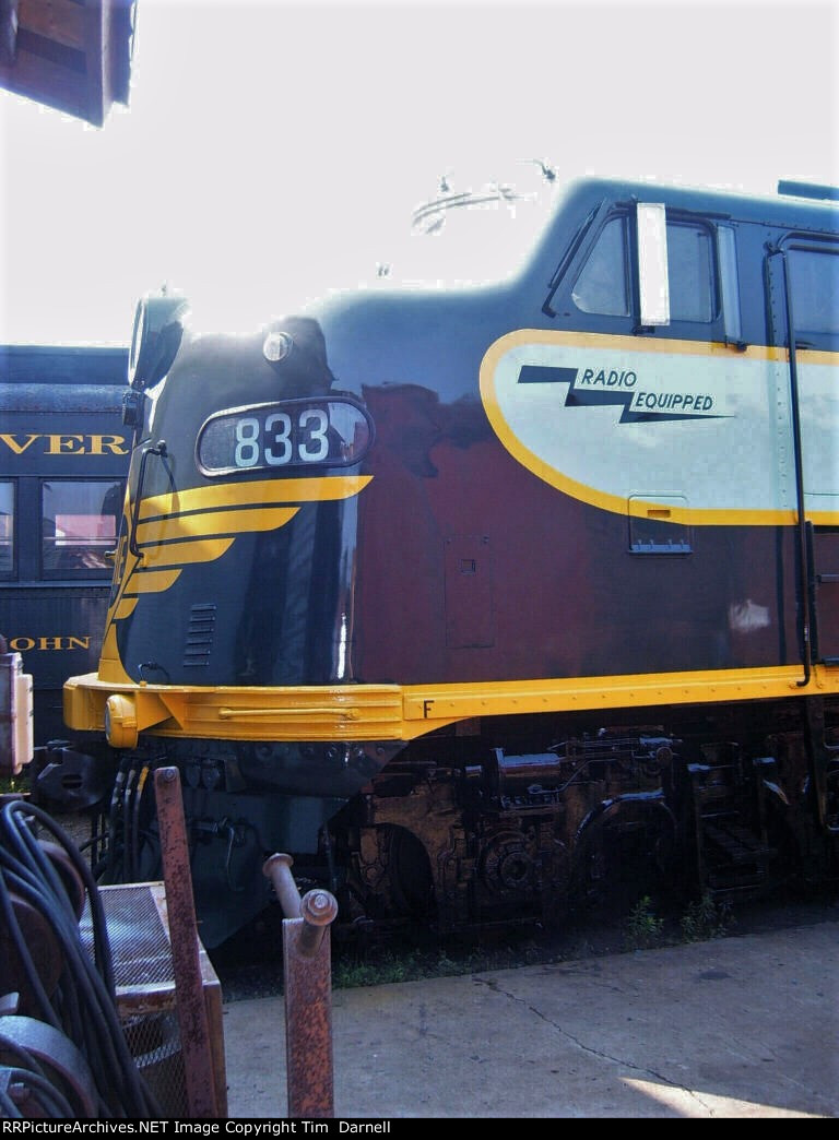 ERIE 833